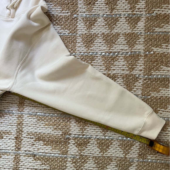 TAYLOR SWIFT ERA TOUR HOODIE BRAND NEW. - Picture 12 of 12